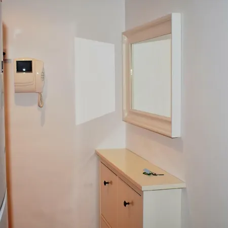 Sergi Apartment *